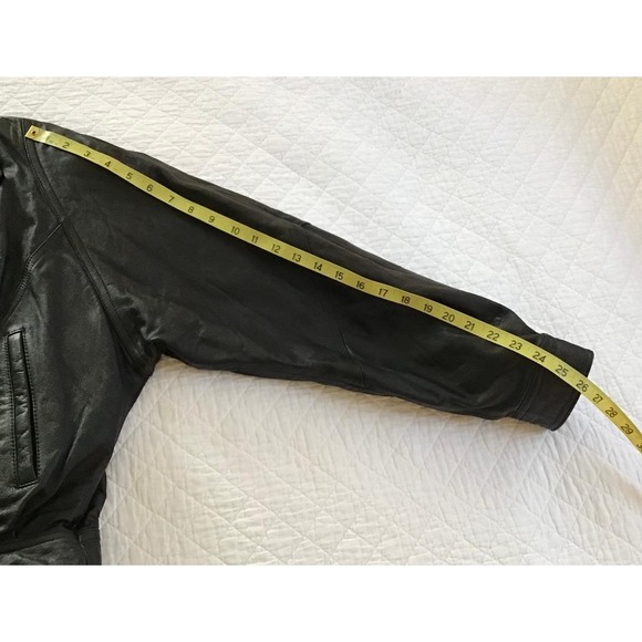 Vintage Wilsons Black Leather Moto Jacket Thinsulate Tie Up Back Biker Coat Sz S - Picture 7 of 10
